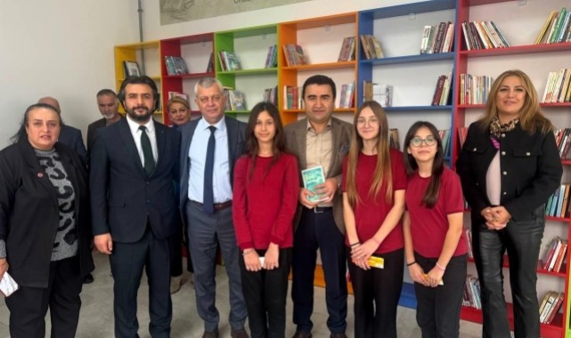 Osmangazi’den Kitapla Büyüyen Nesillere Destek
