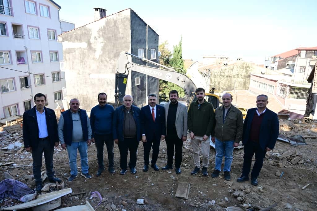 Yıldırım’da Merdivenli Yollar, Çıkmaz Sokaklar ...