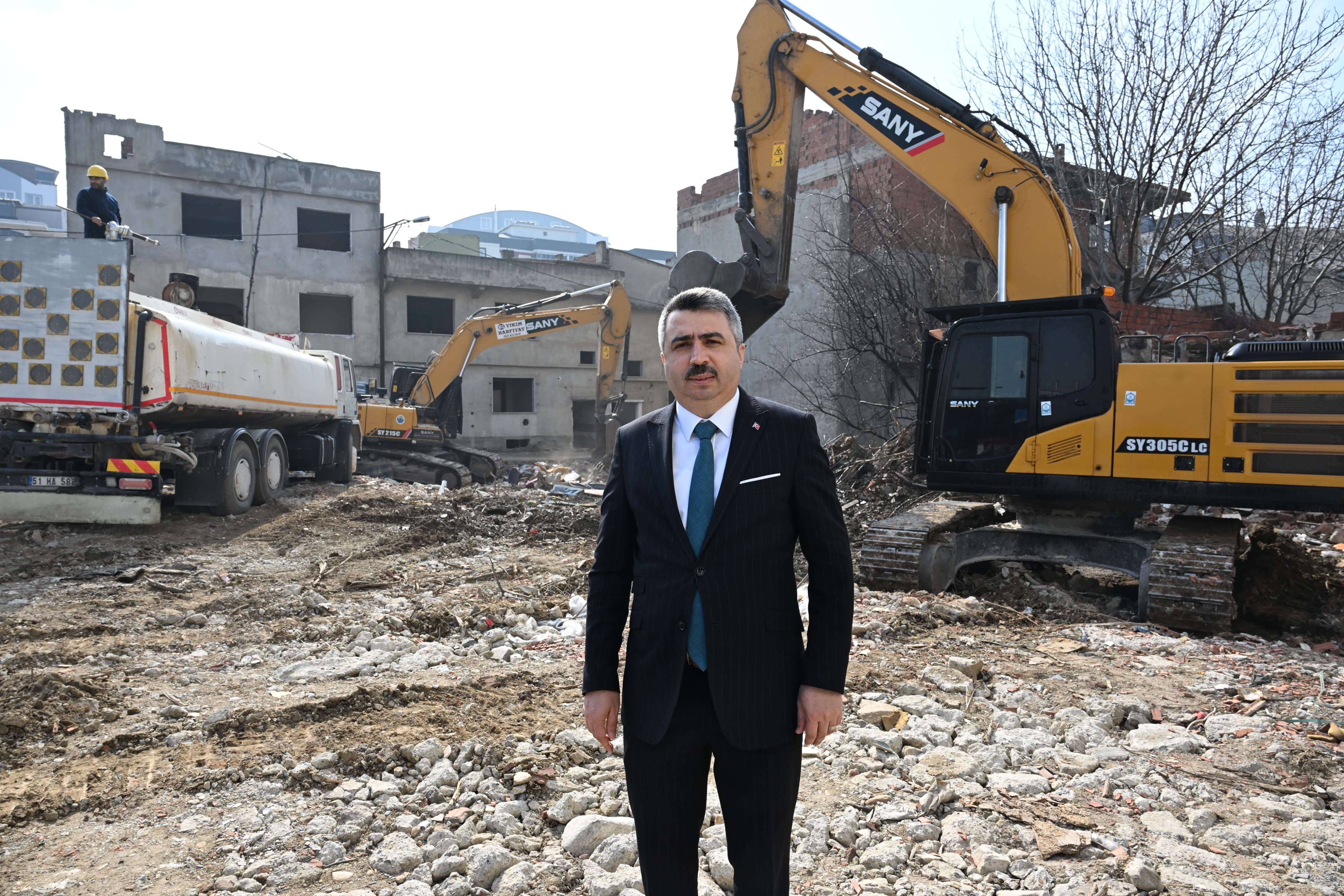 Yıldırım İçin Büyük Düşünüyor, Büyük ...