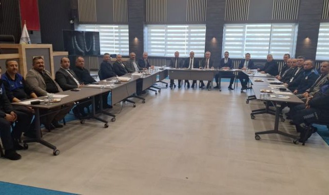 Zabıta ekiplerinden okul kantinlerine sıkı takip