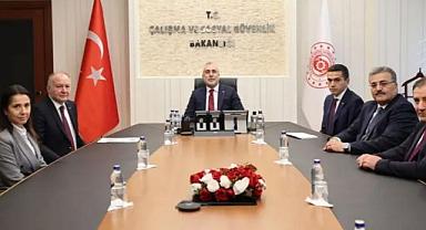 Asgari ücrette kritik gün! Milyonlar saat 14’ü bekliyor…