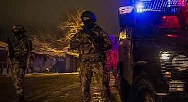 Ateş açıldı, polisler yaralı!