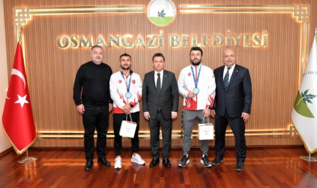 Başkan Aydın Tarihi Başarı Yakalayan Kardeşleri Ağırladı