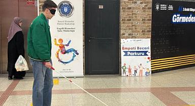 Bursa’da engelli bireylerin yaşam mücadelesi metroya taşındı!