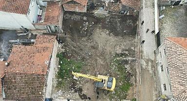 Bursa’da temel kazısında çıkanlar şok etti!