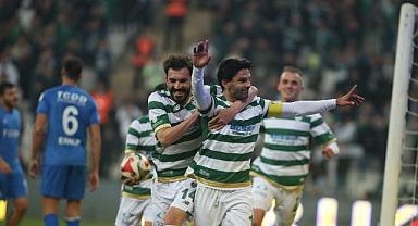 Bursaspor’dan muhteşem skor; Yeniden zirvedeyiz