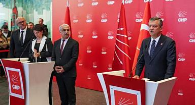 İmralı heyetinden CHP’ye ziyaret