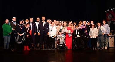 Osmangazi'de engeller sanatla aşıldı