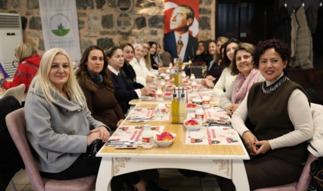 Osmangazili Kadınlar Kültür Turlarıyla Moral Depoluyor