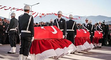 Türkiye şehitlerini uğurladı