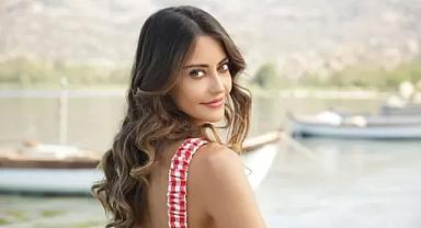 Ünlü oyuncu tesettüre girdi! Sosyal medyayı salladı…