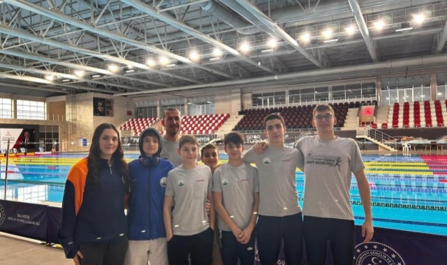 Yüzmede Osmangazi İmzası