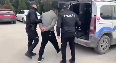 Bursa’da aranan 3 kişi yakalandı