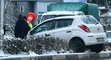 Bursa’da feci kaza: Genç kadın ölümden döndü