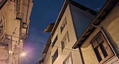 Bursa’da itfaiye ve zabıtadan çatı nöbeti