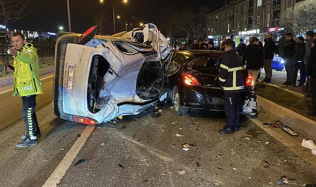 Bursa'da zincirleme kaza: 1 ölü, 1 yaralı