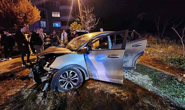 Bursa’daki feci kazada can pazarı: 3 ağır yaralı