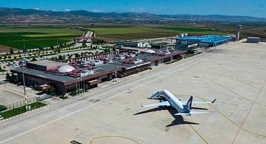 Bursa’dan geçen yıl kaç kişi uçtu? 