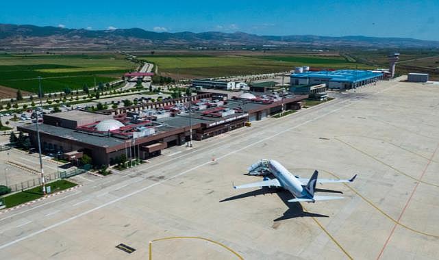 Bursa’dan geçen yıl kaç kişi uçtu?