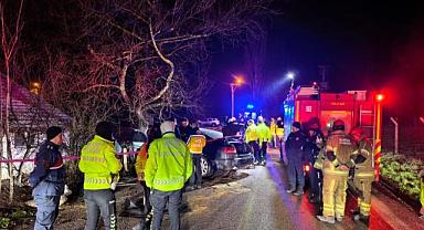 Bursa İnegöl’de feci kaza: 2 ölü, 2 yaralı