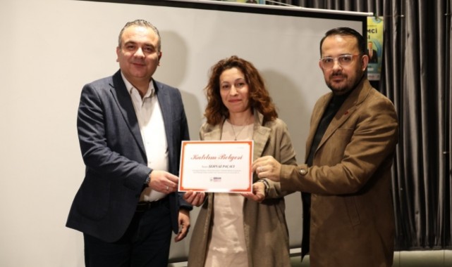 Dijital Pazarlama Programını Bitirenler Sertifikalarına Kavuştu