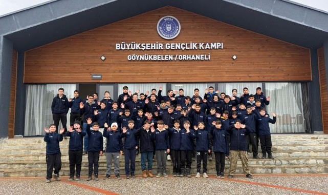 Doğayla iç içe yarıyıl tatili kampı