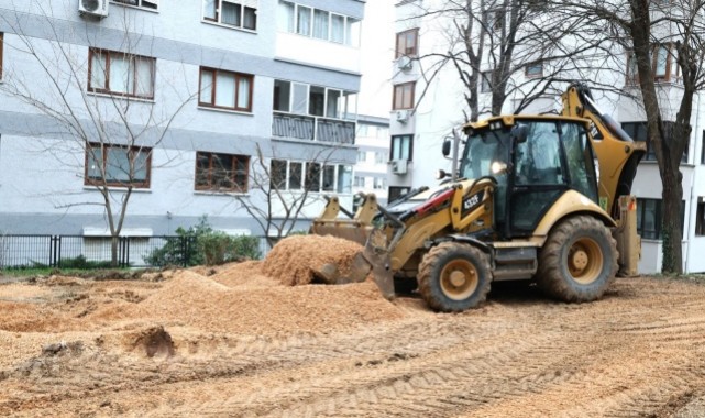 Osmangazi’de Parklar Yenileniyor