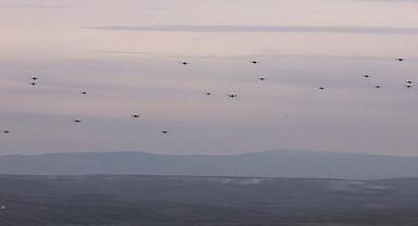 Türkiye’de bir ilk! 20 drone ile ‘sürü saldırı’ testi