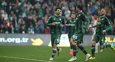  ‘Bizi karıştırmaya çalışanlara inat…’