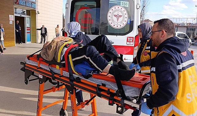 Traktörün altında kalarak ağır yaralandı