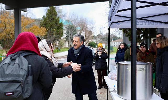 Bursa’da vatandaşlara ücretsiz dağıtıldı…