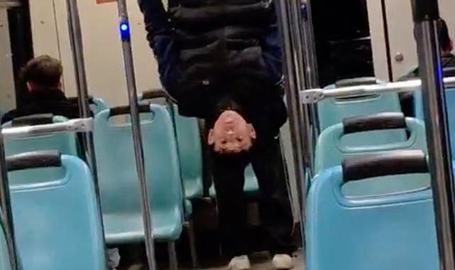 Bursa metrosunda tehlikeli anlar