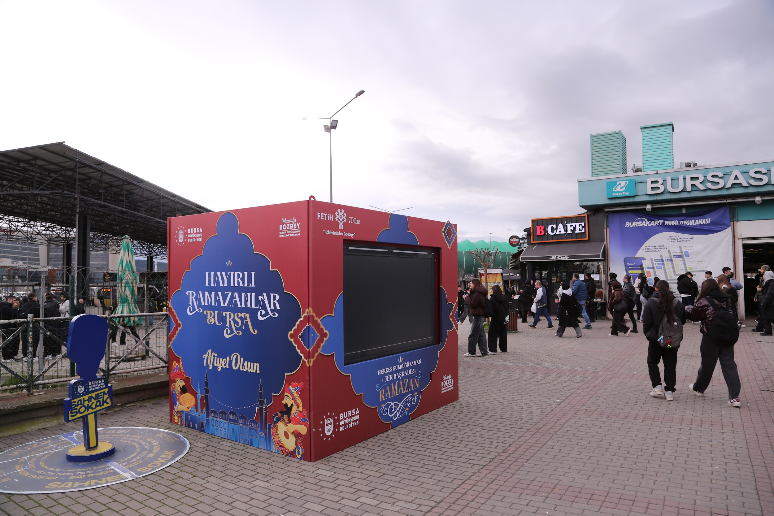 Büyükşehir, iftara yetişemeyenlerin yanında olacak