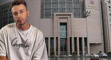 Enes Batur’a yurt dışına çıkış yasağı