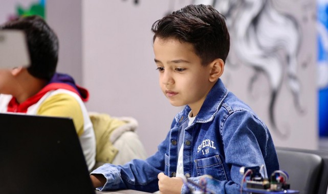 Gemlik Belediyesi Teknoloji Tasarım Evi’nde İkinci Grup Eğitimlerine Başladı