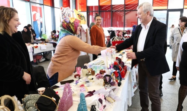 Girişimci Kadınları Bir Araya Getiren Sokak