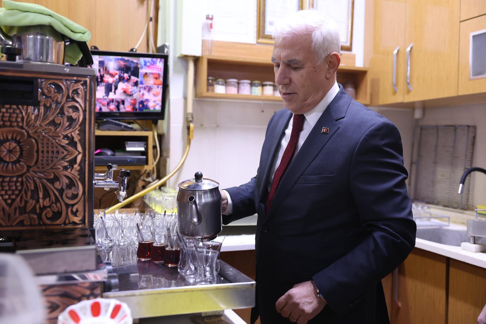 Kardeşlik sofrası Karacabey’de kuruldu