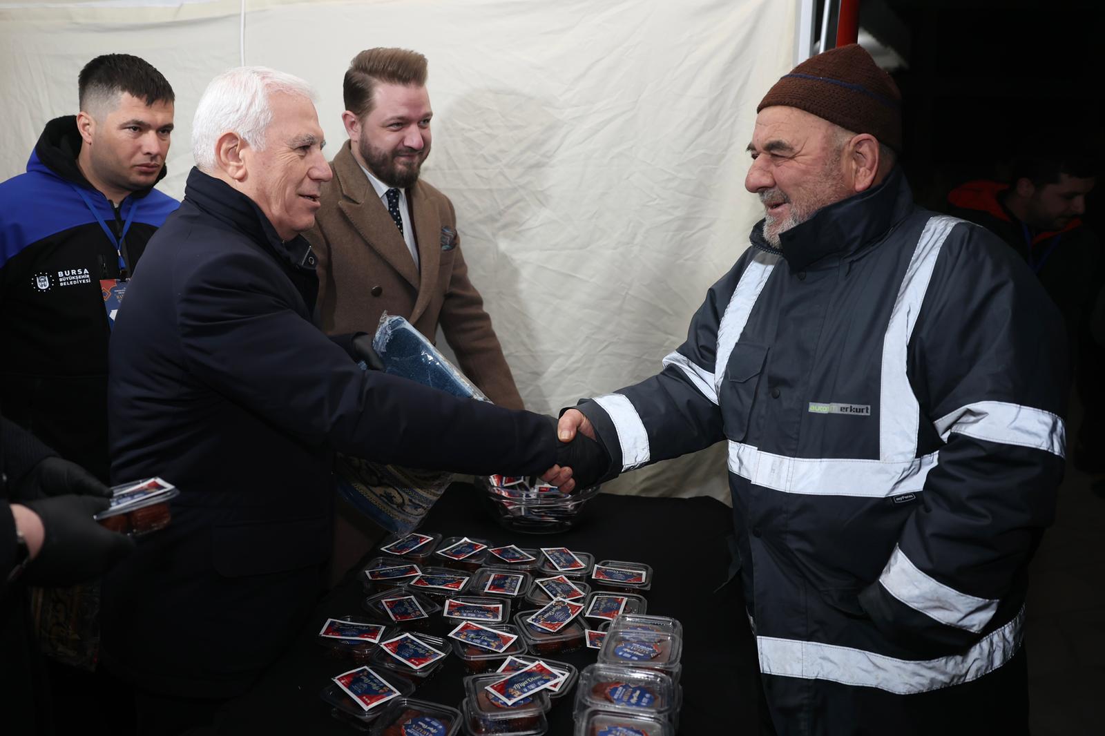 Kardeşlik sofrası Karacabey’de kuruldu