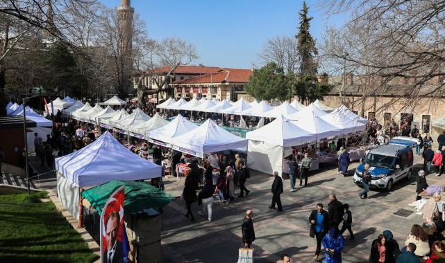 ‘Meydan Kadınların’ dayanışma pazarı doldu taştı