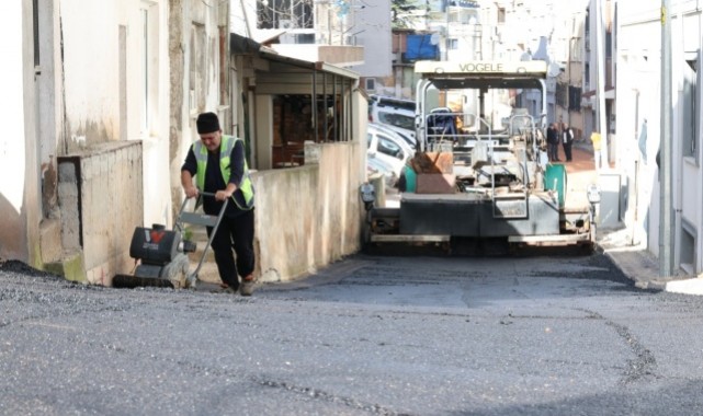 Osmangazi’nin Eskiyen Asfaltlarına Anında Müdahale