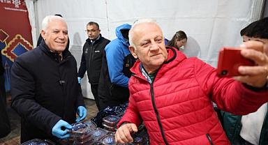 Ulu Cami'de Ramazan'a tatlı başlangıç