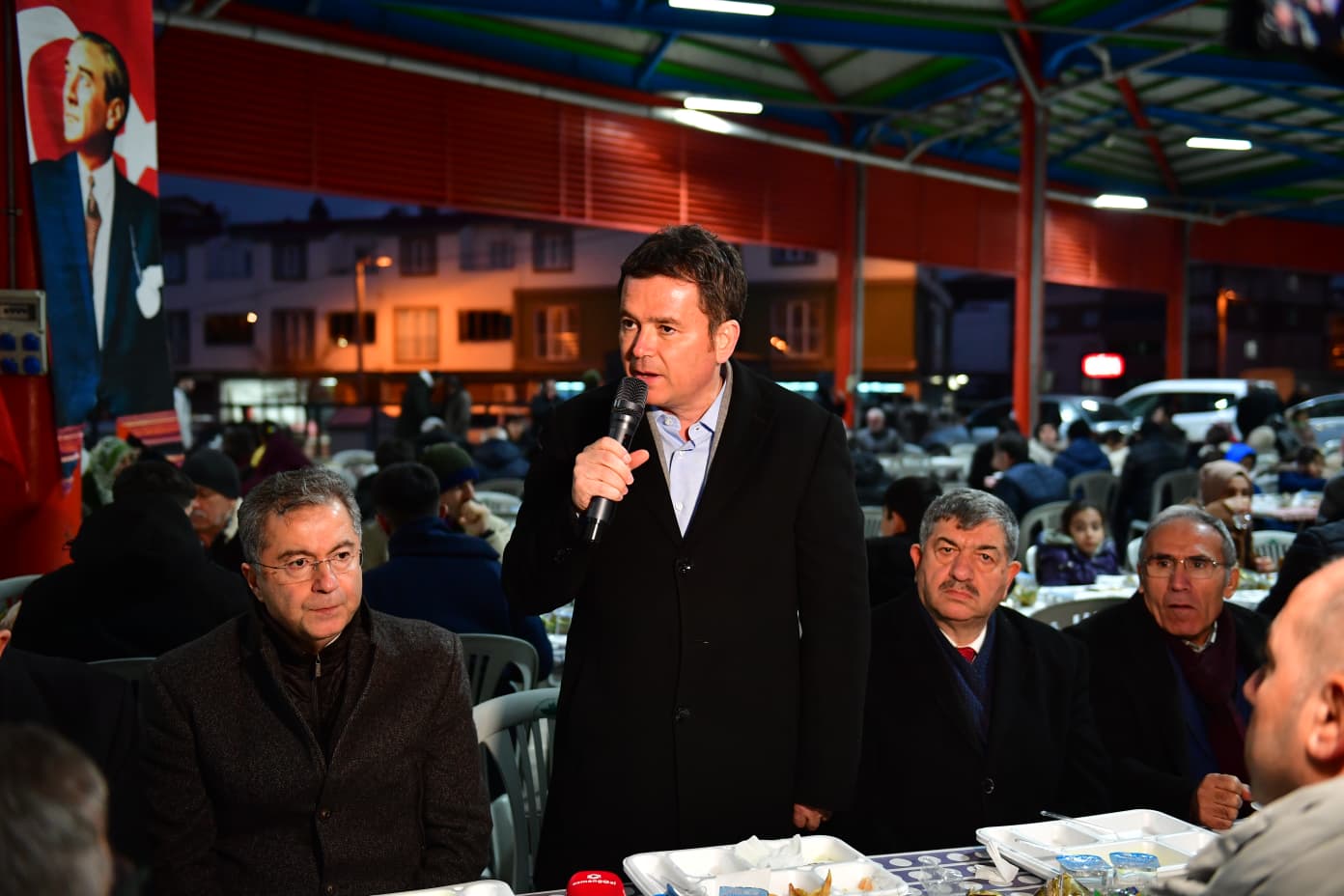 Başkan Erkan Aydın Panayır’da Vatandaşlarla Gönül Sofrasında Buluştu