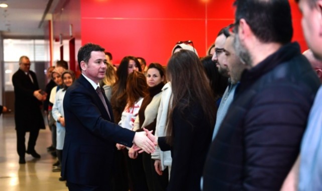 Başkan Erkan Aydın Personeliyle Tek Tek Bayramlaştı