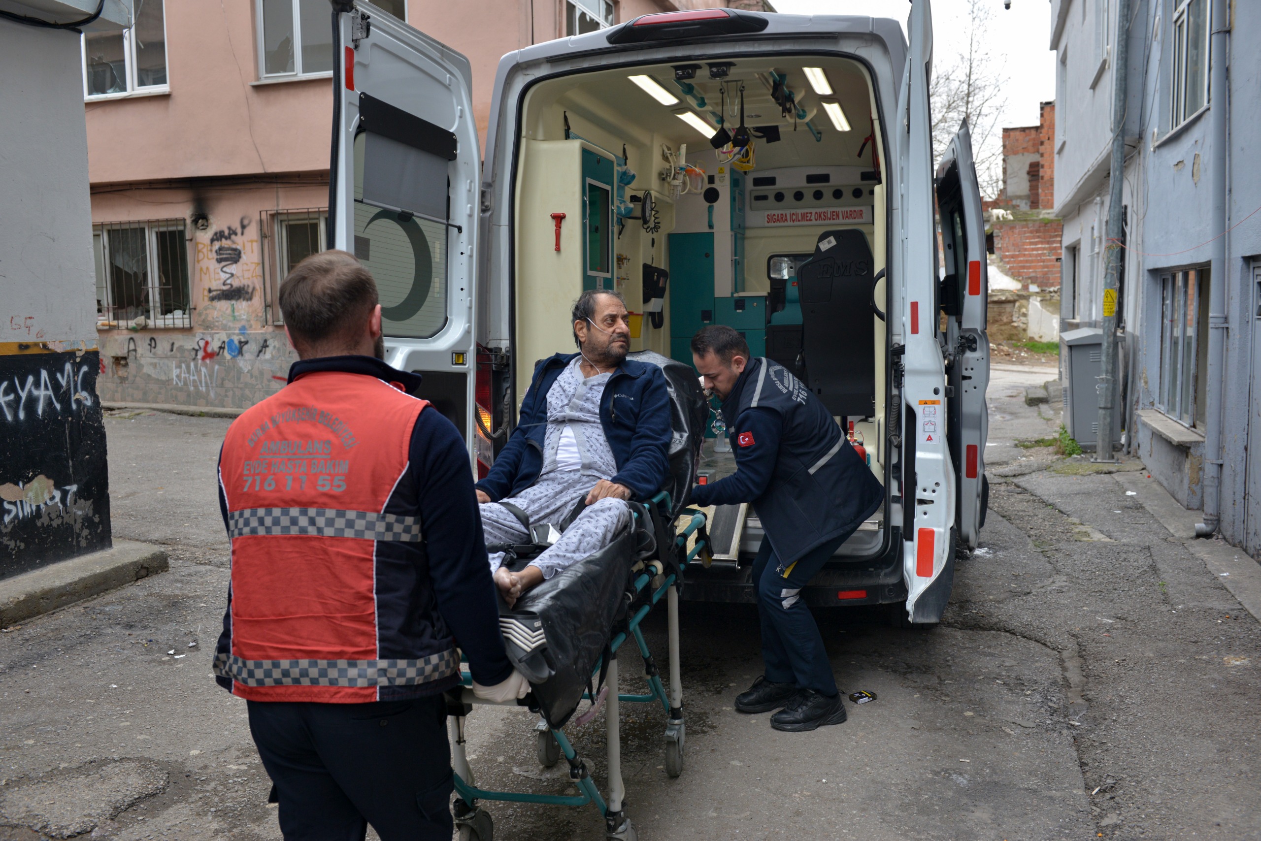 Bursa Büyükşehir evde bakım ve temizlik hizmetiyle gönüllere dokunuyor