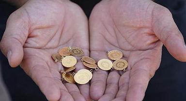 Bursa’da altın krizi! Çeyrek ve gram altın yarım saatte tükendi…