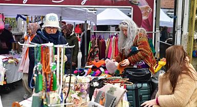 Bursa’da Bayram Sokağı kapılarını açtı