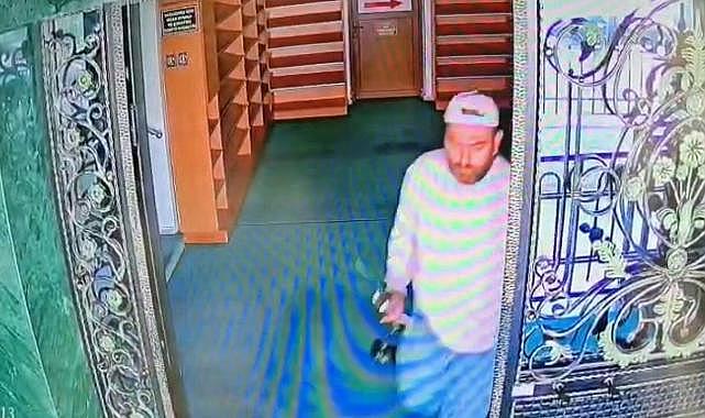 Bursa’da ilginç hırsızlık! Balık oltasıyla…