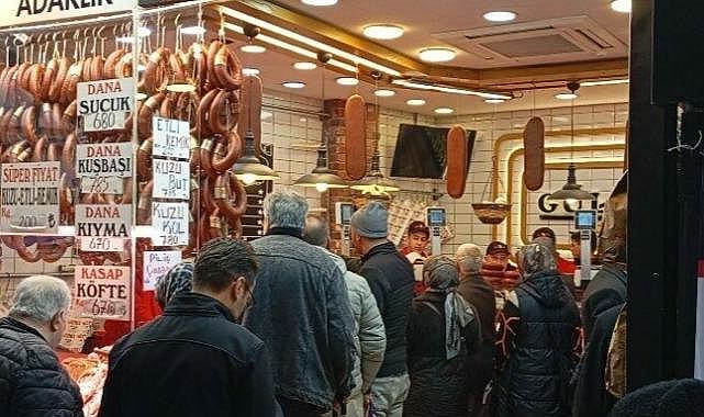 Bursa’da vatandaşlar kasaplara akın etti