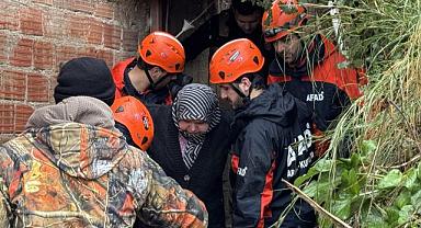 Evine toprak kayan kadın böyle kurtarıldı