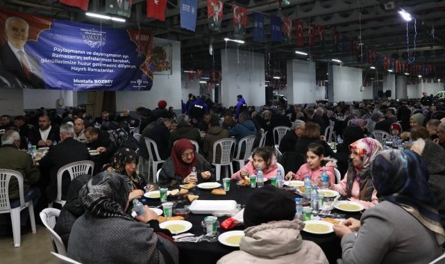 Gemlikliler dayanışma sofrasında buluştu